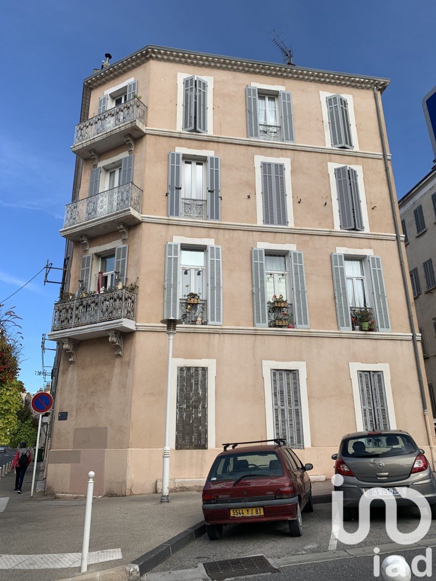 Apartment 3 rooms of 53 m² in Toulon (83200)