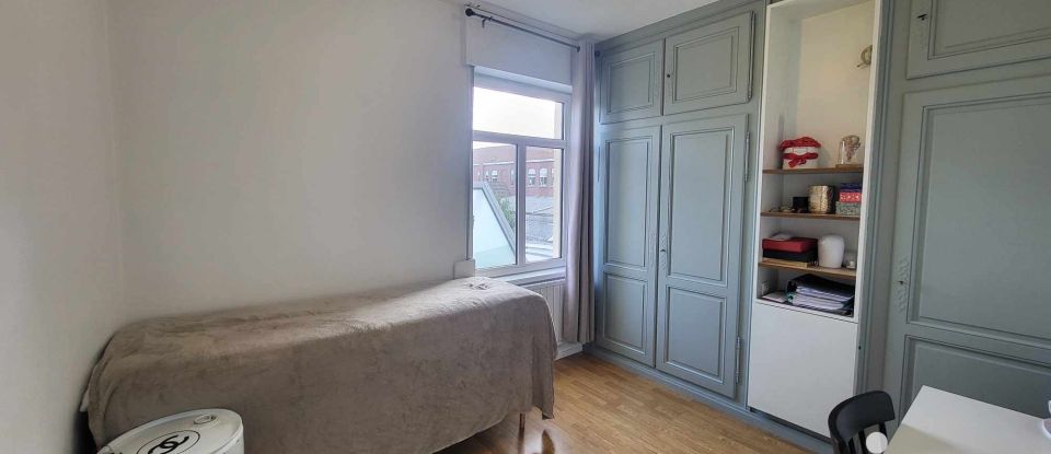 Maison 4 pièces de 97 m² à Tourcoing (59200)