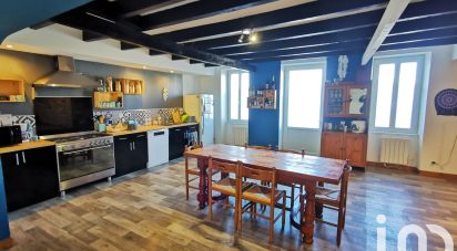 Traditional house 12 rooms of 299 m² in Coux (17130)