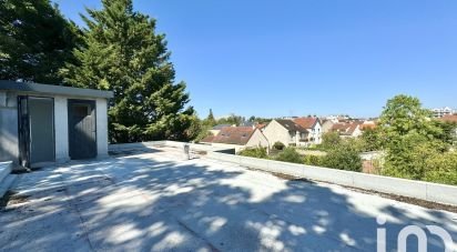 House 5 rooms of 152 m² in Le Plessis-Robinson (92350)