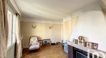 Traditional house 7 rooms of 100 m² in Eaubonne (95600)