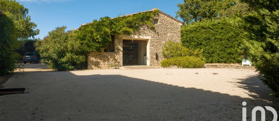 Maison traditionnelle 6 pièces de 294 m² à Gordes (84220)