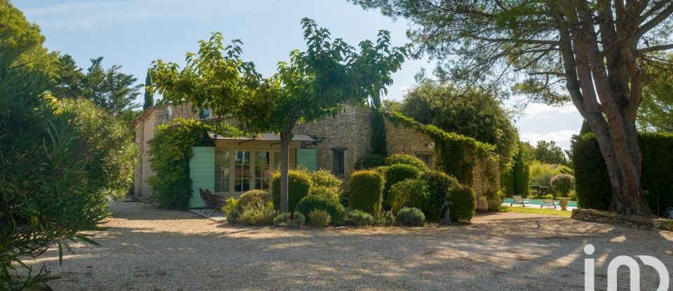 Maison traditionnelle 6 pièces de 294 m² à Gordes (84220)