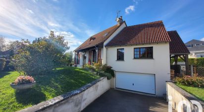 Maison traditionnelle 6 pièces de 150 m² à Chambray-lès-Tours (37170)