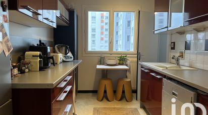 Apartment 4 rooms of 73 m² in Rezé (44400)