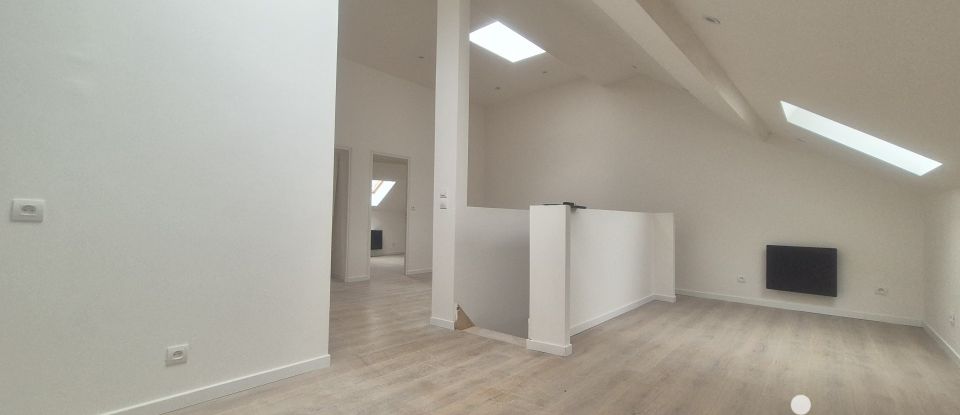 Immeuble de 390 m² à Vrigne-aux-Bois (08330)