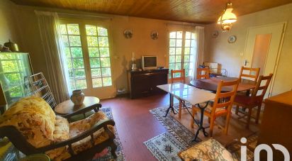 Traditional house 4 rooms of 69 m² in Le Champ-Saint-Père (85540)