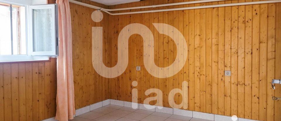 Maison 5 pièces de 120 m² à Montluçon (03100)