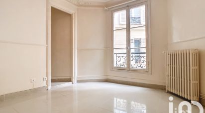 Appartement 4 pièces de 80 m² à Paris (75010)