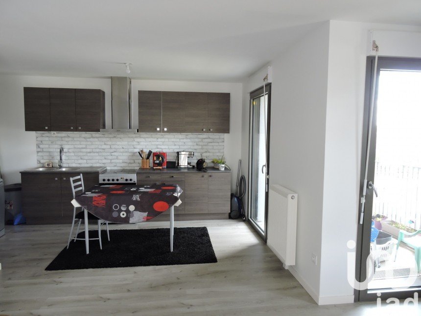 Appartement 3 pièces de 65 m² à Guyancourt (78280)