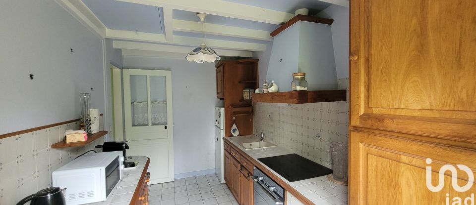 Longere 4 rooms of 90 m² in Ferrières-Haut-Clocher (27190)