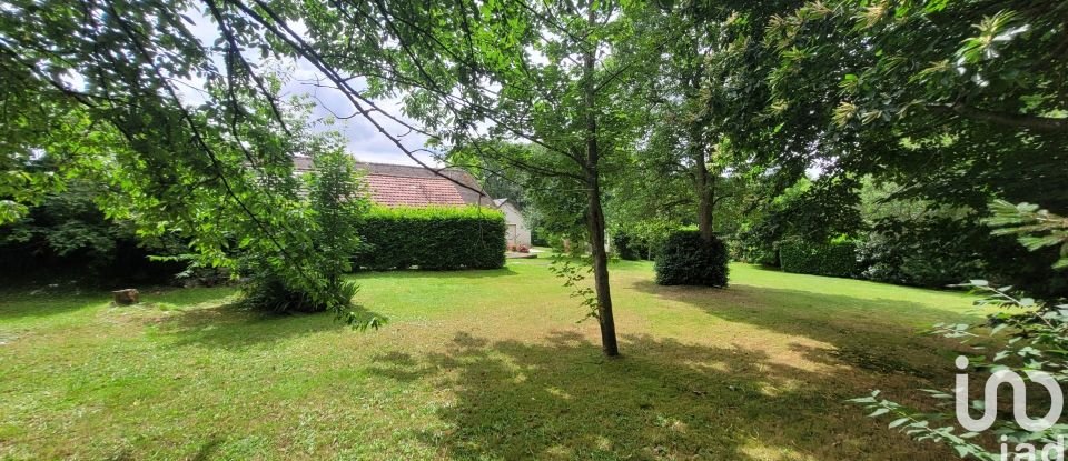 Longere 4 rooms of 90 m² in Ferrières-Haut-Clocher (27190)