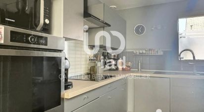 Maison 5 pièces de 81 m² à Lys-lez-Lannoy (59390)