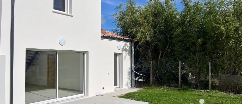 Maison 5 pièces de 96 m² à Saint-Gilles-Croix-de-Vie (85800)