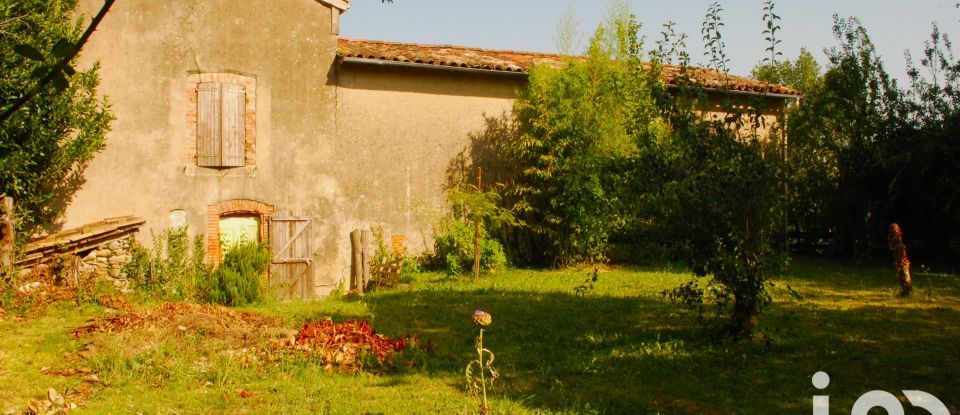 Maison de campagne 4 pièces de 154 m² à Les Issards (09100)