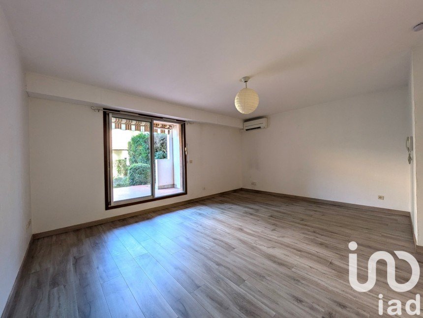 Studio 1 pièce de 35 m² à Aix-en-Provence (13100)