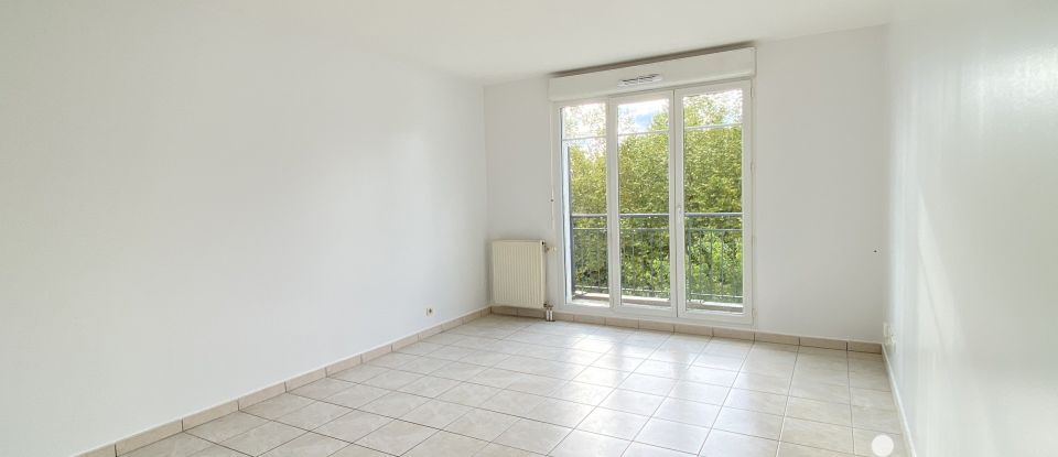 Appartement 4 pièces de 80 m² à Bussy-Saint-Georges (77600)