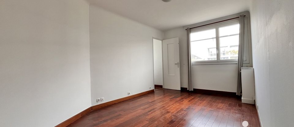 Apartment 4 rooms of 87 m² in Paris (75012)