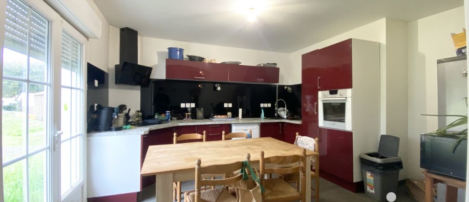 Maison 3 pièces de 83 m² à Aizenay (85190)