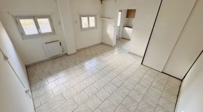 Appartement 1 pièce de 30 m² à Saint-Martin-Longueau (60700)