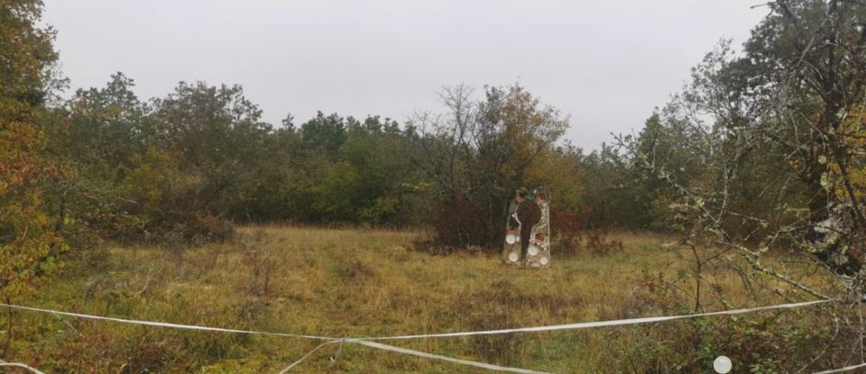 Agricultural land of 14,410 m² in La Dornac (24120)