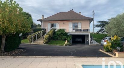 Maison 6 pièces de 202 m² à Castelsarrasin (82100)