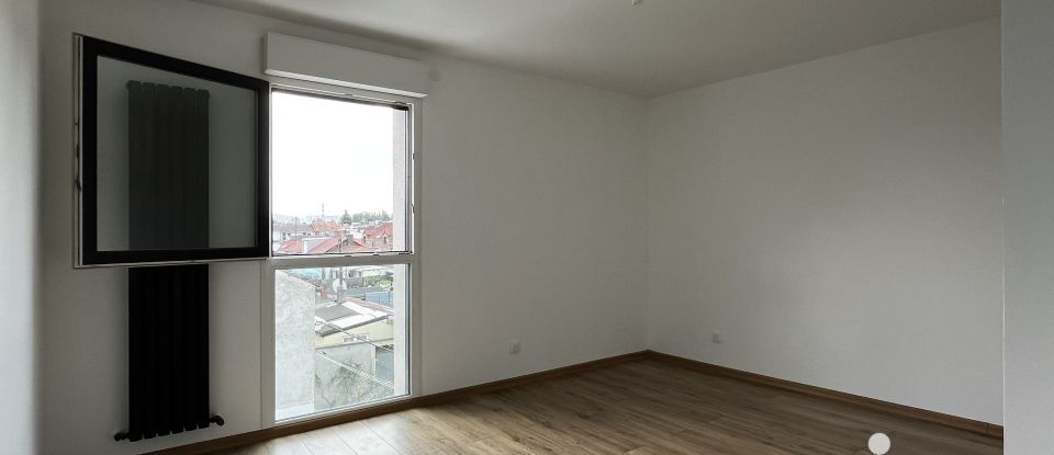 Town house 5 rooms of 125 m² in HELLEMMES LILLE (59260)