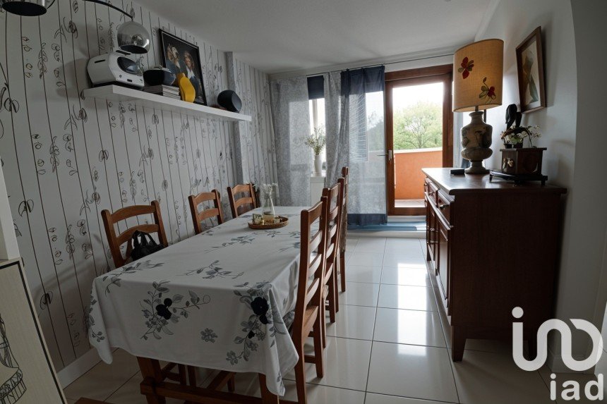 Apartment 2 rooms of 47 m² in Évry (91000)