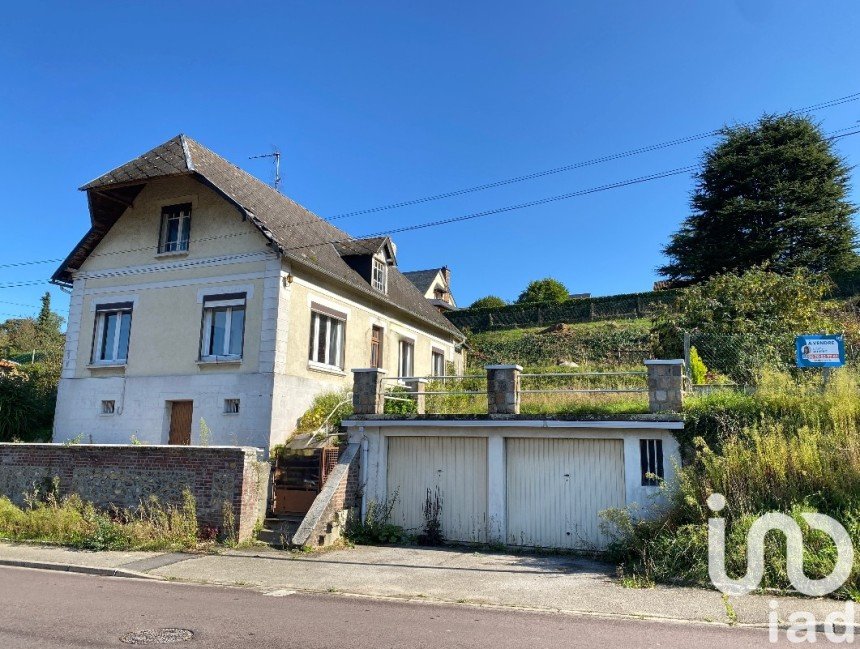 House 6 rooms of 119 m² in Cany-Barville (76450)