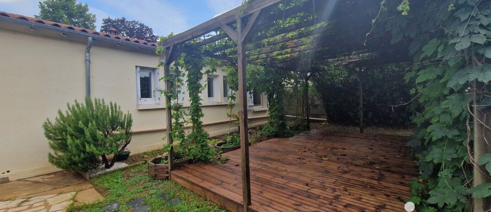 Maison 4 pièces de 68 m² à Buxerolles (86180)