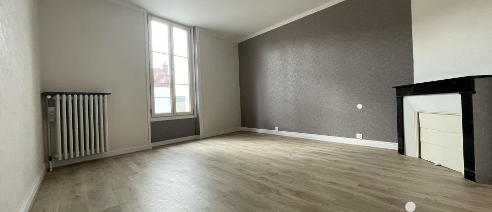 Maison 7 pièces de 140 m² à Bétheny (51450)