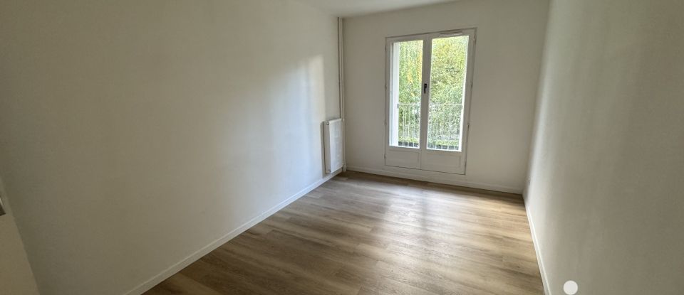 Appartement 3 pièces de 69 m² à Fleury-les-Aubrais (45400)