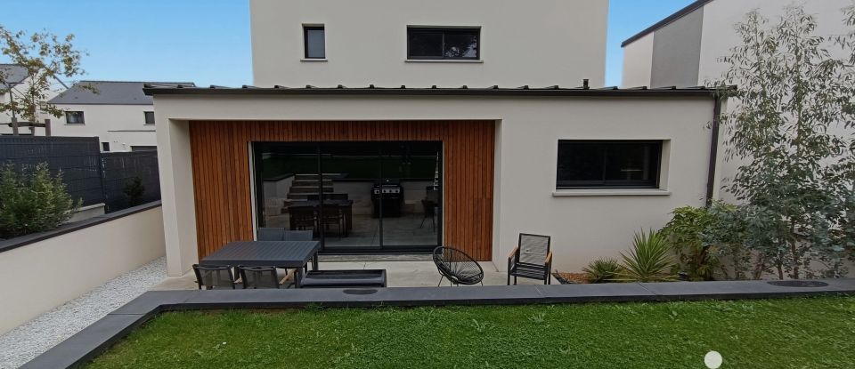 Maison 5 pièces de 111 m² à Liffré (35340)