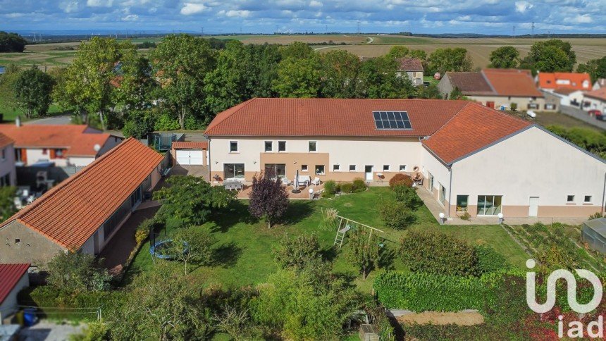 Maison 8 pièces de 424 m² à Sainte-Barbe (57640)