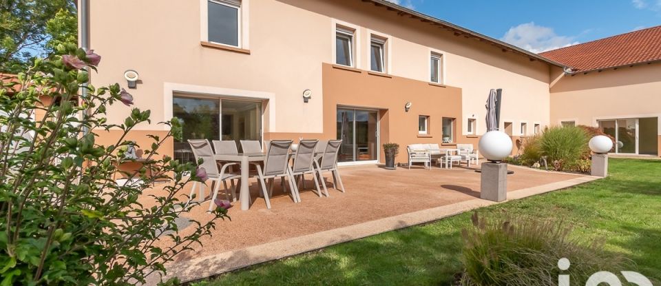 House 8 rooms of 424 m² in Sainte-Barbe (57640)