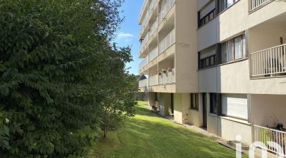 Appartement 3 pièces de 83 m² à Ronchin (59790)