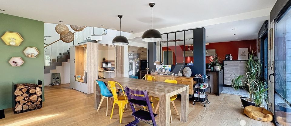 Maison 8 pièces de 216 m² à Savenay (44260)