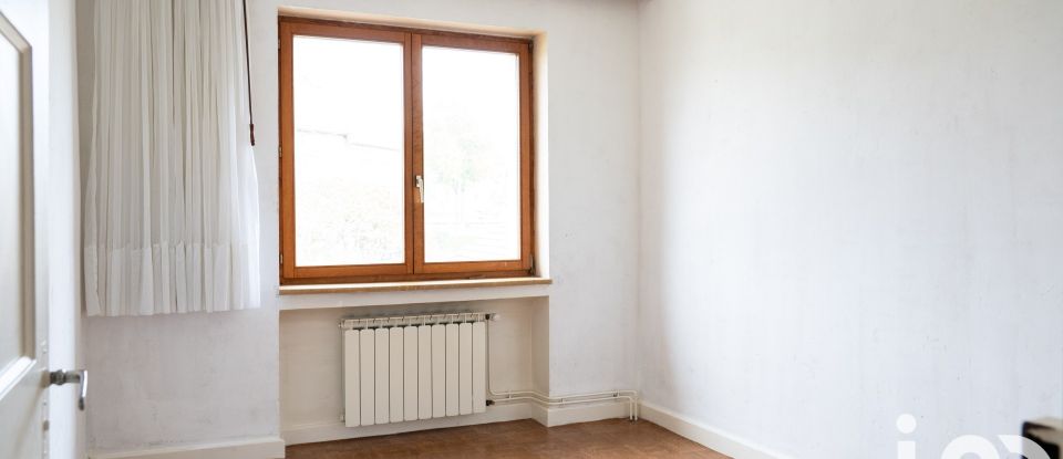 Maison 4 pièces de 92 m² à Créhange (57690)