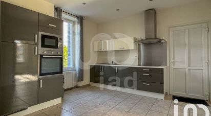 Apartment 3 rooms of 62 m² in Montluçon (03100)