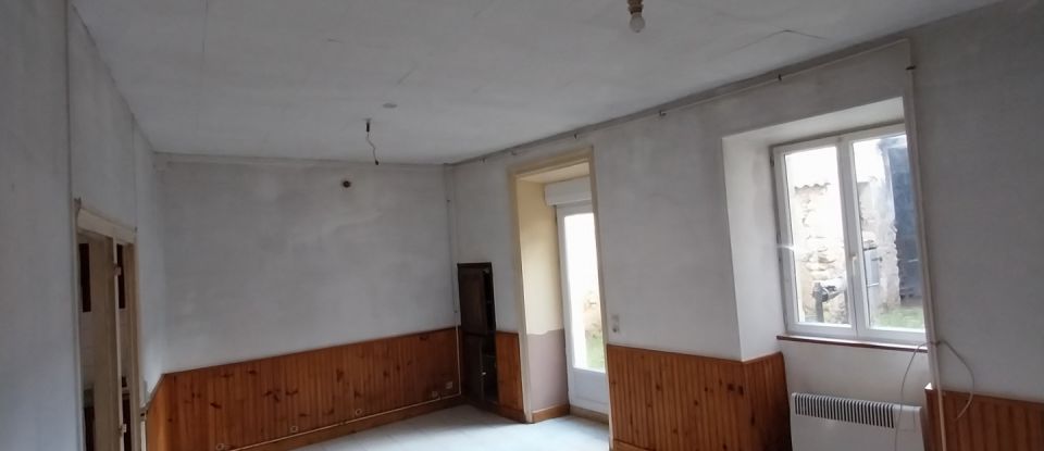 Maison 3 pièces de 75 m² à Montmorillon (86500)