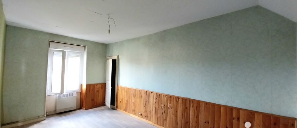 Maison 3 pièces de 75 m² à Montmorillon (86500)