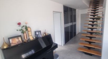 Maison d’architecte 5 pièces de 150 m² à Foulayronnes (47510)