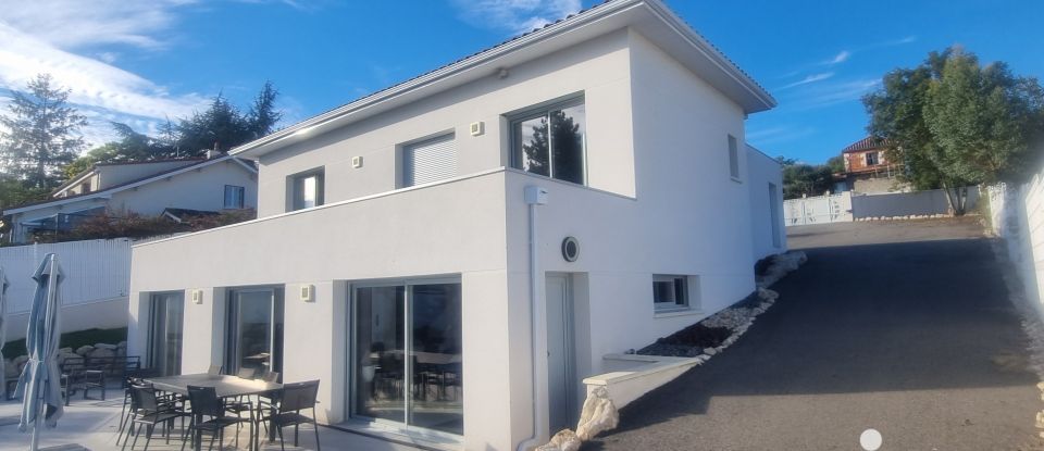 Architect house 5 rooms of 150 m² in Foulayronnes (47510)