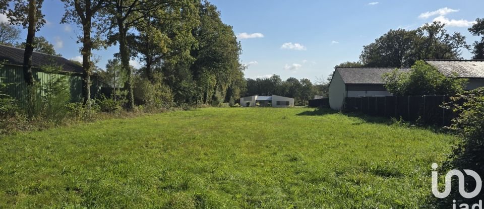 Land of 1,498 m² in Allaire (56350)