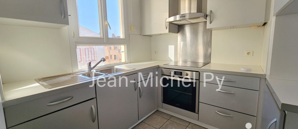 Apartment 2 rooms of 56 m² in Toulon (83200)