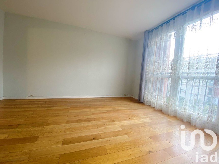 Appartement 3 pièces de 53 m² à Vitry-sur-Seine (94400)