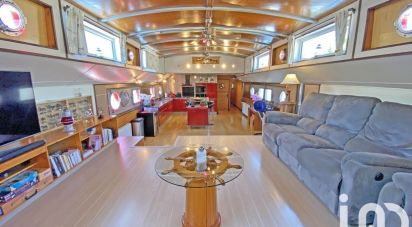 House boat 7 rooms of 175 m² in Saint-Mammès (77670)