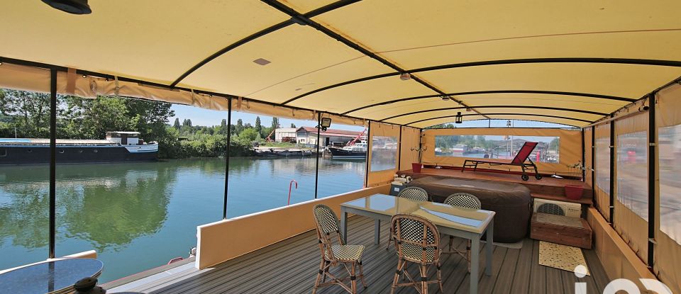 House boat 7 rooms of 175 m² in Saint-Mammès (77670)