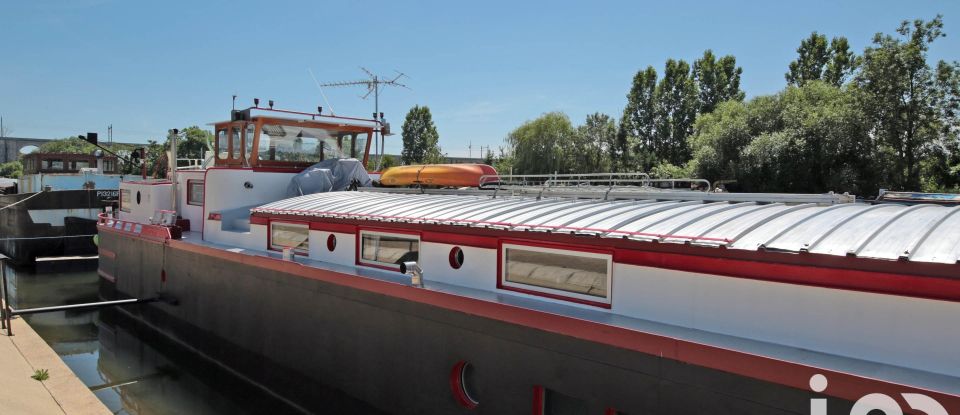 House boat 7 rooms of 175 m² in Saint-Mammès (77670)