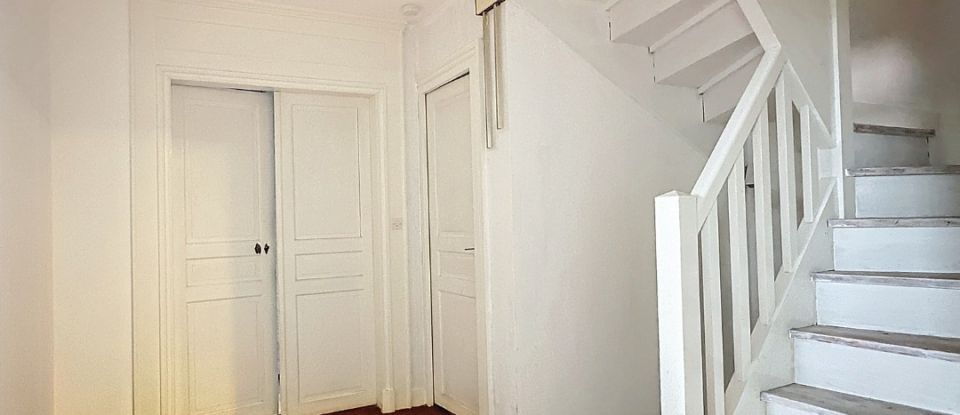 House 6 rooms of 150 m² in Saint-Léger-du-Bourg-Denis (76160)